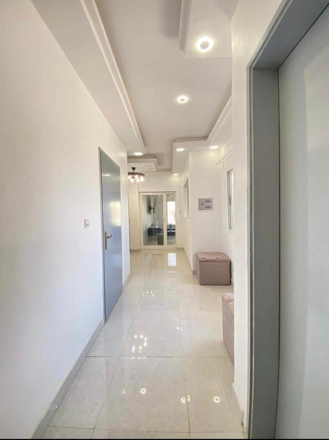 Appartement haut standing idéalement situé à Dakar Esterno foto